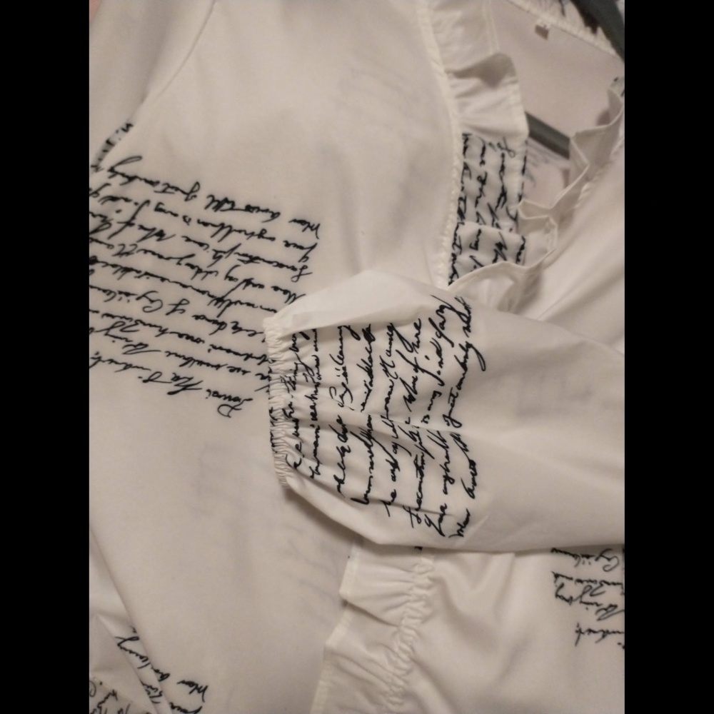 RUFFLE TOP - Picture 4 of 6